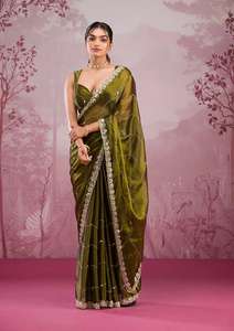 Collection Saree de vêtements de fête en gros avec miroir brodé en soie douce - Product Image 4