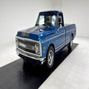 Camioneta de Plataforma Chevy C10 de 1986/ Chevy C10 de 1964/ Camioneta Clásica Americana de Importación Chevrol-et Cheyenne de 1988 con Tracción en las 4 Ruedas - Product Image 4