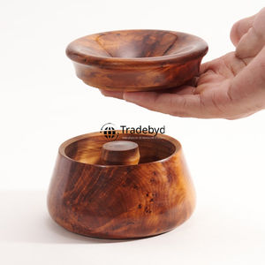 Cendrier en bois Tradebyd écologique Cendrier en bois durable fait à la main Cadeau élégant pour les fumeurs Décoration intérieure Utilisation - Product Image 5