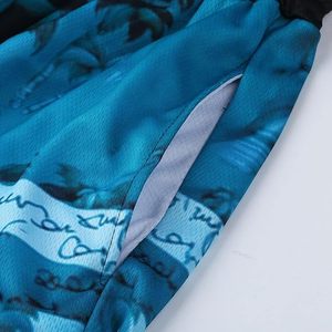 High Street Men's Eco-Friendly Solid Pattern Beach Shorts de Pakistan Plain Dyed - Product Image 3