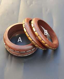 Exquisito juego de brazaletes de madera y latón hechos a mano para ocasiones tradicionales Último proveedor de productos únicos de la India. - Product Image 1