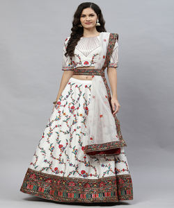 Georgette lehenga choli ดีไซเนอร์แฟนซีกับ dupatta การเย็บปักถักร้อยลำดับงานอินเดียและปากีสถานเสื้อผ้าชาติพันธุ์ apparelgarment - Product Image 3