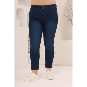 Kim grande taille. Pantalon bleu marine - Product Image 1