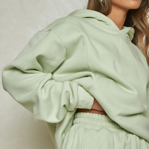 Conjuntos Deportivos Cortos de Alta Calidad con Logotipo Personalizado, Sudaderas y Pantalones Cortos para Mujer, Conjuntos de Sudadera y Pantalones Cortos para Mujer, Chándales - Product Image 6