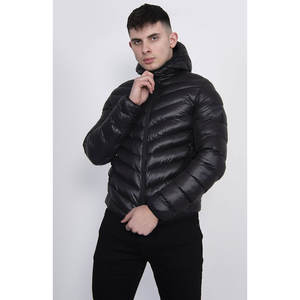 2023 veste d'hiver pour femmes au design personnalisé Offre Spéciale 100% manteau à bulles en polyester col à capuche Version pour hommes disponible - Product Image 1