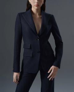 Ensemble deux pièces tout en denim pour femmes pour le travail ou le style quotidien prêt à expédier du Vietnam fabriqué pour l'automne, l'hiver et l'été - Product Image 5