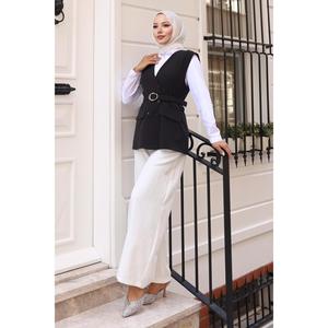 Conjunto Casual de Chaleco con Cuello en V Negro 19254, Top Midi de Lino Negro y Pantalones Cortos, Corte Holgado, Talla XL para Verano - Product Image 3