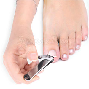 Coupe-ongles avec poignée ergonomique avec logo personnalisé et lame de précision pour la maison et le salon - Product Image 4