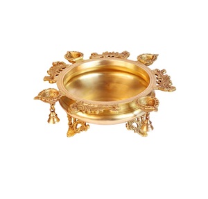 Paquete de 3 Urli Diya de Metal personalizado con Latón para Decoración Interior del hogar Diwali Bowl Diya para decoración del hogar - Product Image 3