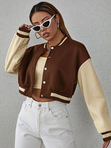 Chaqueta con forro de lana recortada con botones de alta calidad para mujer, relleno de algodón, transpirable, estilo Letterman/Varsity, hecho a medida para invierno - Product Image 4