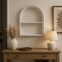 Étagère murale arquée perlée en bois blanc, étagère de présentation murale à 2 niveaux, support de rangement, décoration de maison de style ferme pour la décoration murale