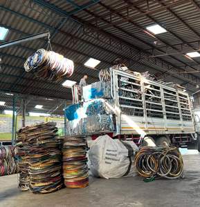 เศษโลหะอลูมิเนียมพร้อมส่ง - Product Image 1