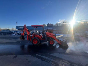 รถตักล้อยางคุณภาพสูงราคาประหยัด Kubota L47 ดีเซล พร้อมมอเตอร์และเกียร์บ็อกซ์ ระบบไฮดรอลิก KYB ประสิทธิภาพสูง ขาย - Product Image 6