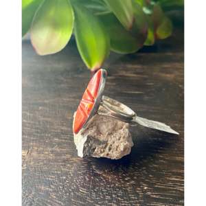 Germane Smith Spiny Oys & Sterling <b>Silver</b> Cobblestone <b>Ring</b> <b>Statement</b> Bezel Setting with Turquoise Coral Size 5 Everyday Wear - Product Image 4