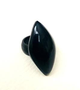 Anillo de cuerno de aspecto tradicional, anillo de dedo medio sólido de la más alta calidad, anillos de joyería de moda, productos de precio al por mayor - Product Image 1