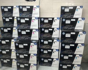 Cartuchos de tóner láser C9730 645A NEGRO - Product Image 1