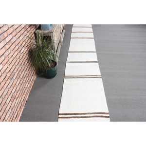 Tapis vintage, tapis turc de 1,9 x 16,4 pieds, tapis en laine blanc et marron à motifs floraux - Product Image 4