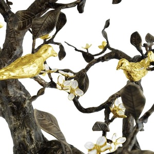 Bold <b>Black</b> Metal Nature Inspired Sculpture Contemporary <b>Table</b> Ornament Creative Artistic Accent for Stylish Homes - Product Image 3