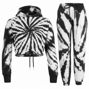 Ensemble de survêtement décontracté pour femmes, tenue élégante en deux pièces, haut à manches longues et pantalon slim pour l'entraînement, les voyages, la salle de sport - Product Image 1