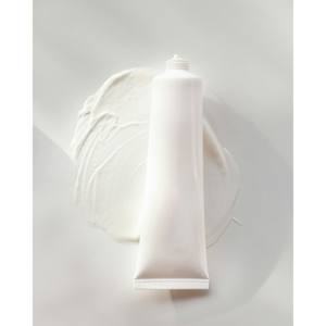 Crema corporal universal multifunción de marca blanca, calidad premium, fabricada en Italia - Product Image 1