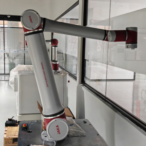 Robot collaboratif JAKA COBOT Zu20 à 6 axes, capacité de charge de 20 kg, moteur PLC, machine de palettisation, chargement/déchargement de outils, blanc, 5000 1 - Product Image 1