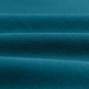 Pantalon de gommage sur mesure pour femmes Bas uniformes confortables et élégants avec options de logo personnalisé pour cliniques et hôpitaux - Product Image 5