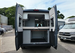 Vendeur vérifié pour camping-car d'occasion 2025 Weinsberg CaraTours Fiat Ducato 140 CV, lit double longitudinal arrière, 2025 À VENDRE - Product Image 3