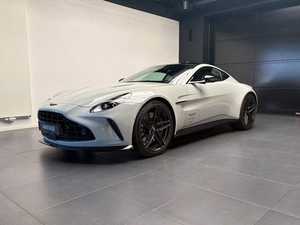 Sedán de segunda mano, interior en cuero oscuro, automático, volante a la izquierda, modelo 2024, alta calidad, listo para ser enviado. - Product Image 5