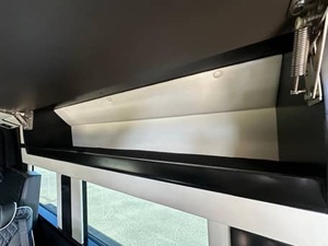 Mercedes-Benz Sprinter 3500XD 4x4 2022 en Perfectas Condiciones - Product Image 5