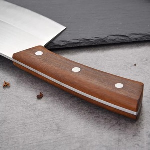 Couteau de chef en acier Damas forgé à la main, écologique, manche en bois Pakka, lame tranchante pour un usage quotidien en cuisine, logo personnalisé, MOQ 5 - Product Image 3