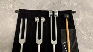 Tuning Fork Set of 7 For Healing Therapy <b>Medical</b> surgical diagnostic instruments - Product Image 5