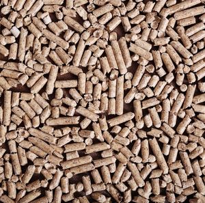 Granulés de bois de pin blanc de qualité supérieure EN + A1 6mm Granulés de bois d'épicéa. - Product Image 6