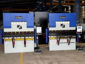 Prensa plegadora CNC hidráulica de alta demanda para un conformado de metal preciso o automatizado disponible a un precio asequible de la India - Product Image 5