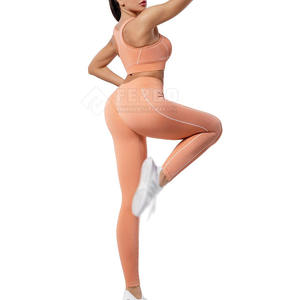 2025 nouveau imprimé femmes Gym Leggings soutien-gorge ensemble taille haute entraînement Yoga ensemble pour les femmes disponibilité Premium imprimé deux pièces - Product Image 4