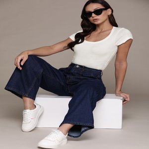 Scoop Neck Cotton Cap Sleeve Tshirt Casual Summer Wear avec respirant décontracté et coupe ajustée et longueur régulière - Product Image 6