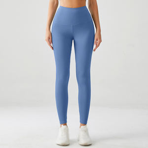 Leggings de femme à séchage rapide imprimés par sublimation personnalisée de haute qualité pour femme Logo en tissu tricoté sur la taille Leggings pour femme - Product Image 3