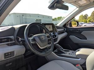 HIGHLANDER LE AWD SUV AUTOMATIQUE DE LUXE D'OCCASION 2023, 265 CV - Product Image 6