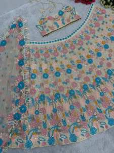 Vêtements de mariée Foax lourd Georgette brodé séquence travail Lehengas Choli avec des vêtements indiens et pakistanais Dupatta - Product Image 5