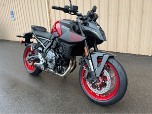 ข้อเสนอขายส่ง รถมอเตอร์ไซค์รุ่นใหม่ปี 2026 GSX8S Standard 776cc พร้อมล้อสีแดงและดิสก์เบรกคู่ - Product Image 6
