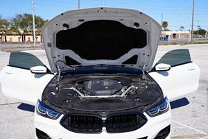 BMW 840i xDrive Coupé Turbo 2023 Usado, 6 Cilindros, Tracción en las Cuatro Ruedas, Paquete M Sport Pro, Mayormente sin Modificaciones - Product Image 6