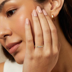 Anillo de diamante cultivado en laboratorio con corte de Baguette de oro sólido de 0,15 quilates 18K 14K letra O código Morse anillo inicial - Product Image 4