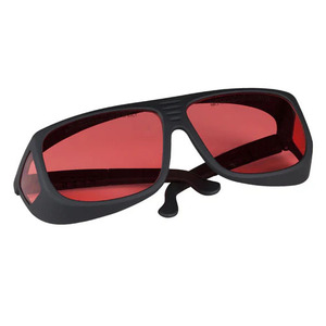 Lunettes avec logo personnalisé très vendues Lunettes de protection avec monture en plastique pour application de teinture - Product Image 5