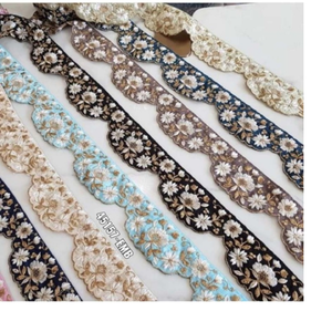 Rubans brodés à la machine sur mesure de différents modèles et de couleurs claires et sombres pour les robes de mariée et les vêtements. - Product Image 4