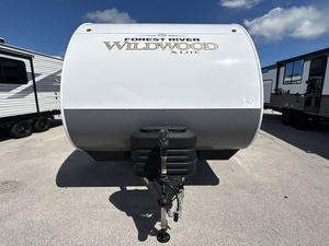 Nouveau 2026 F-o-r-e-s-t R-i-v-e-r Wildwood X-L-i-t-e 24RLXL Prêt à être expédié - Product Image 5