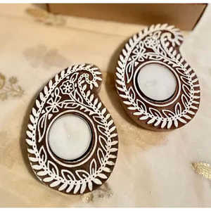Portavelas de madera marrón sin vela hecho a mano 12x9cm decoración de suelo para Rangoli reutilizable para decoración Puja Conjunto personalizado Logo - Product Image 2