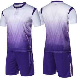 Uniforme de fútbol para hombres y niños, kit de entrenamiento de fútbol transpirable para jóvenes, pantalones cortos de poliéster, ropa deportiva de equipo personalizada de secado rápido - Product Image 2