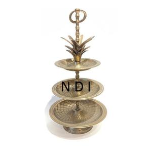 Support à gâteaux carré en bois avec finition nacre, accessoires de décoration pour table d'hôtel, articles d'usage. - Product Image 6