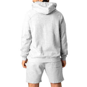 Venta al por mayor de ropa deportiva de moda Conjunto de manga larga con capucha y pantalones cortos de los hombres de estilo casual transpirable y traje de moda - Product Image 2