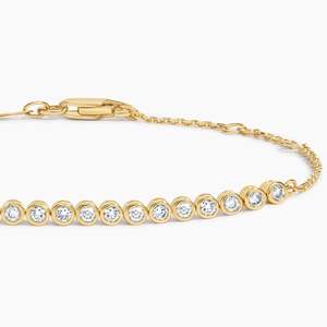 AURALUXURIA Pulsera de tenis de moda para mujer con diamantes de laboratorio de bisel pequeño de 1/3 de cobertura (1/4 ct.) Tw. Estilo Delicado en Oro Amarillo de 14K - Product Image 4