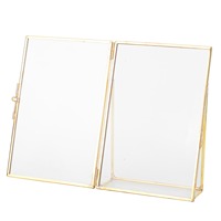 Cornice per foto in metallo dal Design moderno con finitura in oro opaco realizzata per la vita contemporanea e l'arredamento dello spazio di lavoro
